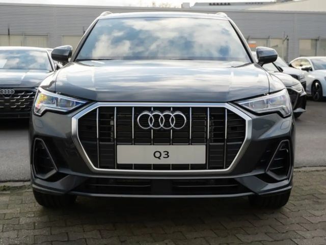 Audi Q3 35 TFSI S-Line