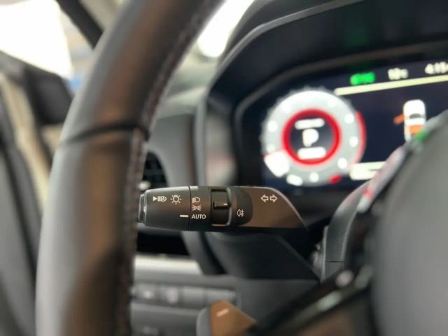 Nissan Qashqai 1.3 Connecta LED+KEYLESS+360°+ACC+VC uvm