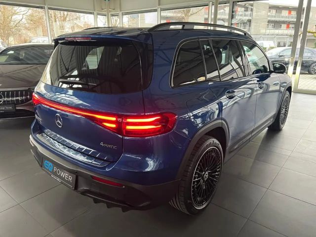 Mercedes-Benz EQB 300 4MATIC AMG Line