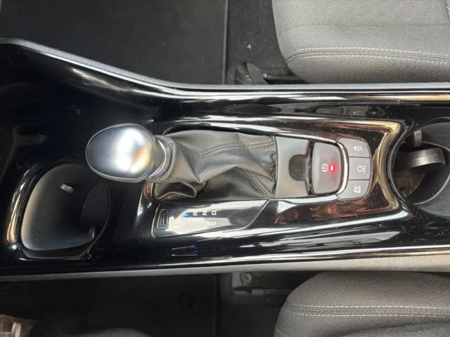 Toyota C-HR Hybride Team D