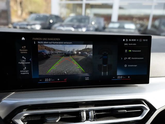 BMW 320 320d M-Sport Touring xDrive