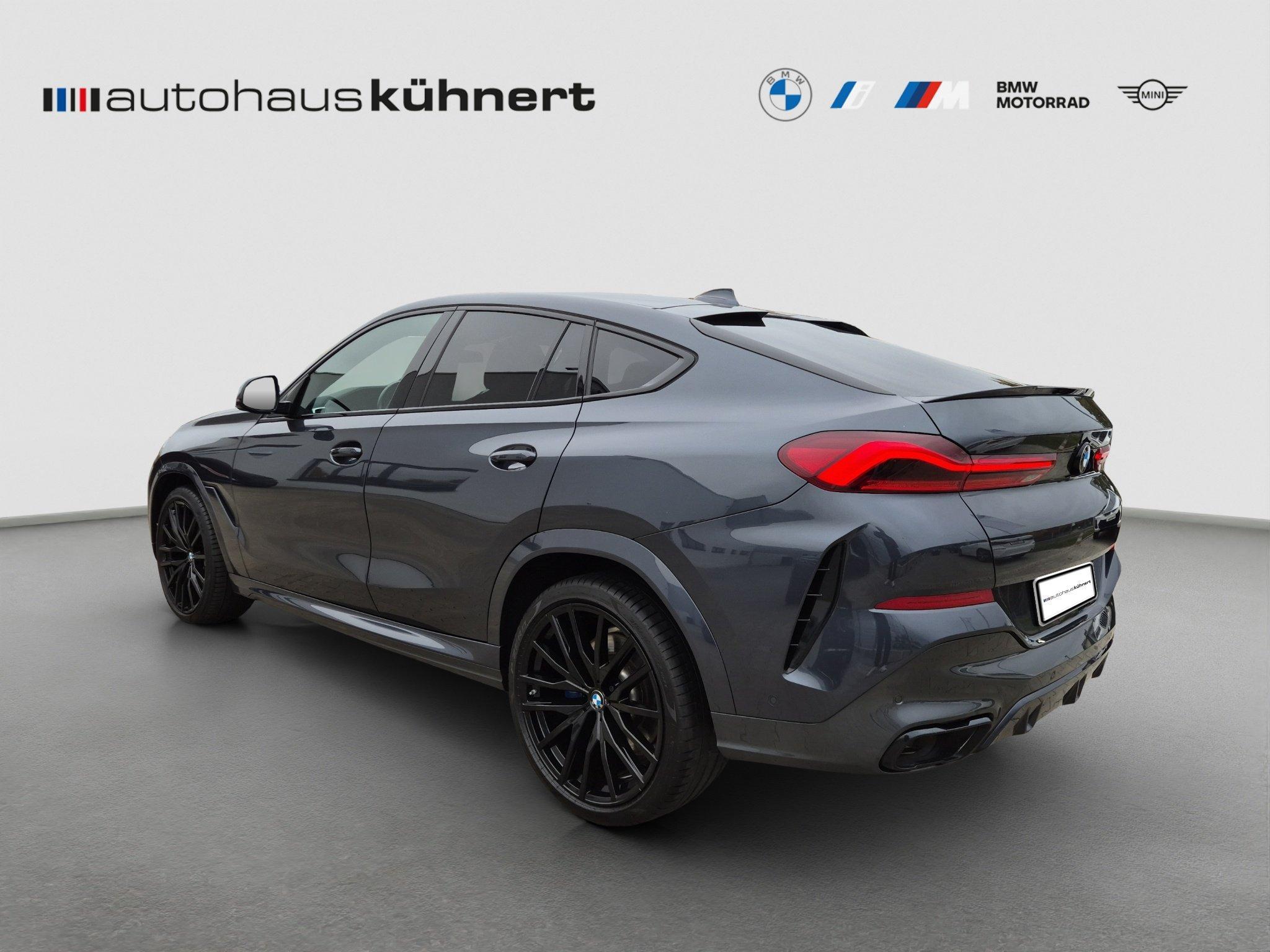 BMW X6 M50i