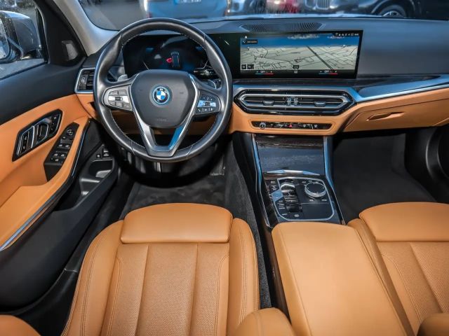 BMW 320 320e Sport Line Touring