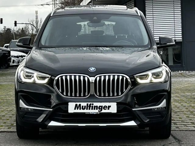 BMW X1 x25e Sports.HUD ACC PanoD.KomfZ.LED Navi+ 18"