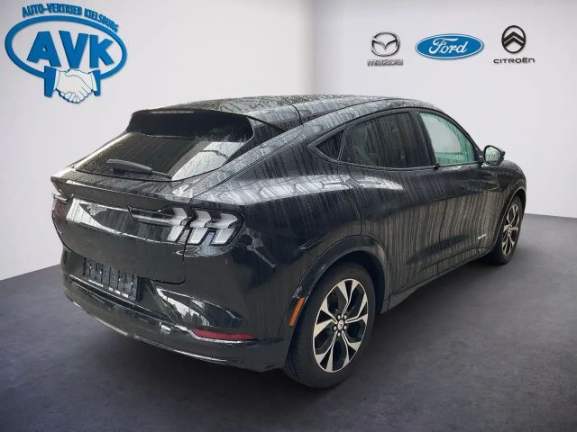Ford Mustang Mach-E AWD Premium