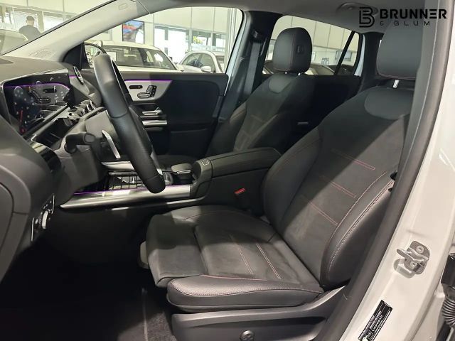 Mercedes-Benz GLA 250 4MATIC AMG Line