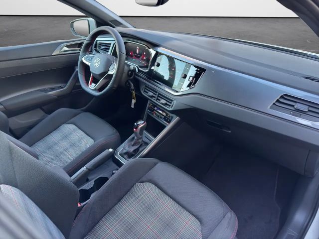Volkswagen Polo 2.0 TSI DSG GTI