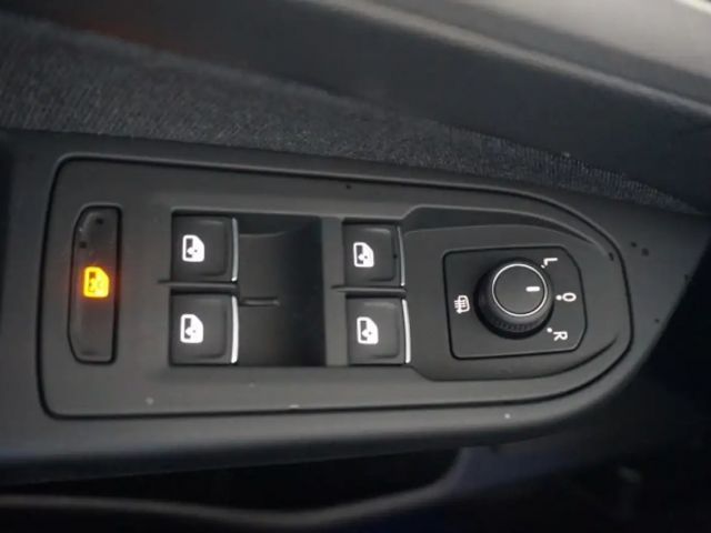 Volkswagen Golf DSG Variant