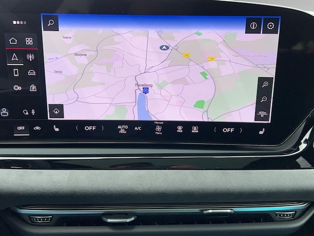 Audi A6 Avant Quattro S-Tronic