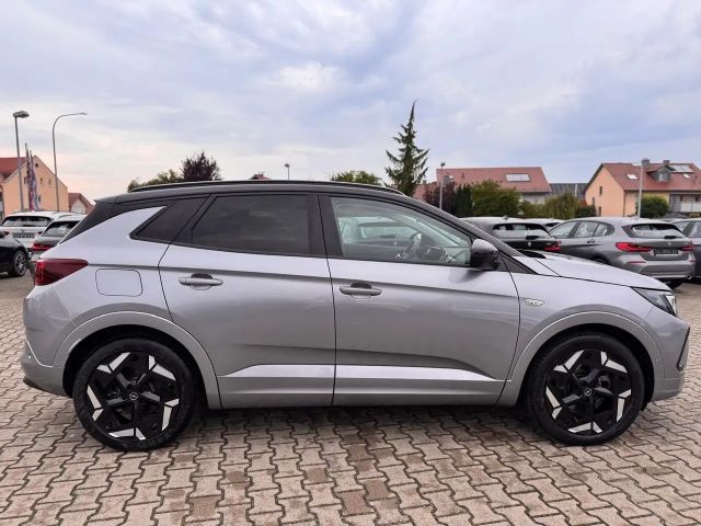 Opel Grandland X GSe