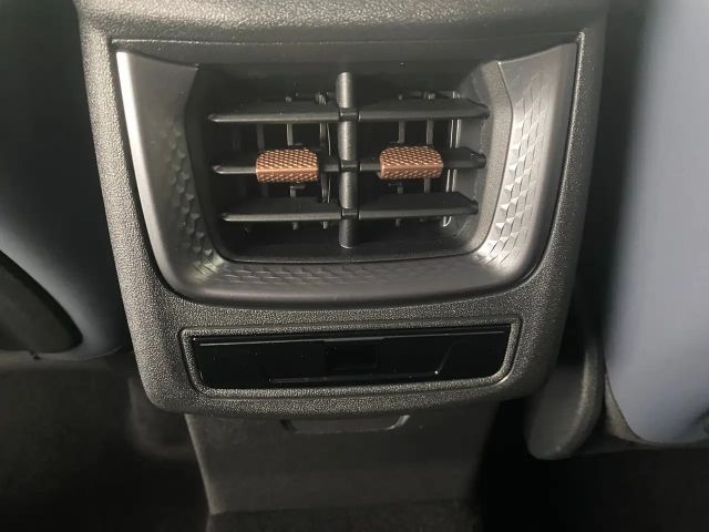 Cupra Terramar 1.5 e-Hybrid e-Hybrid