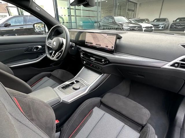 BMW 330 330e M-Sport Touring