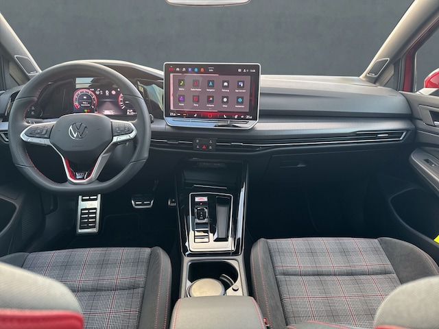 Volkswagen Golf 2.0 TSI Golf VIII