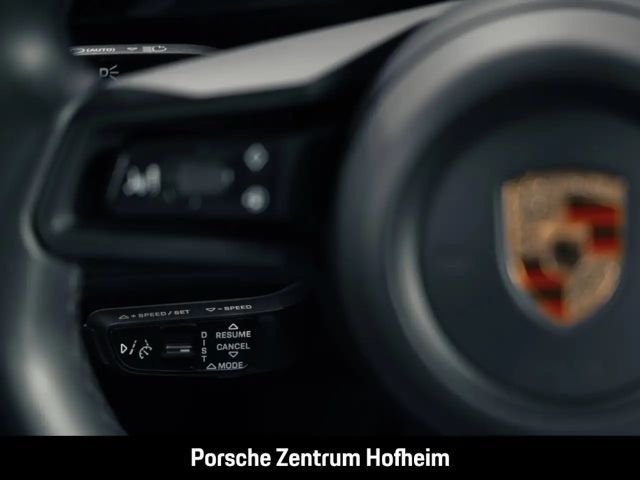 Porsche Taycan 4S