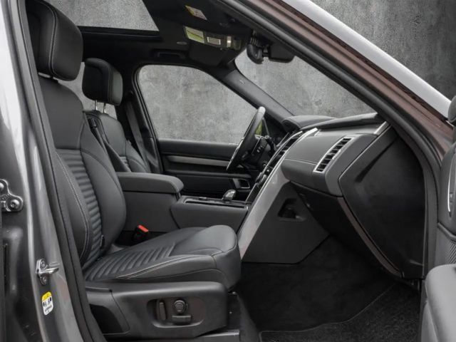 Land Rover Discovery Dynamic SE