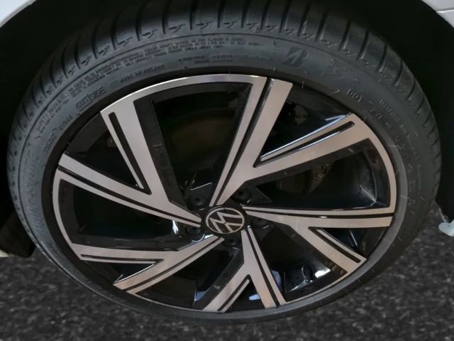 Volkswagen Golf Golf VIII Style