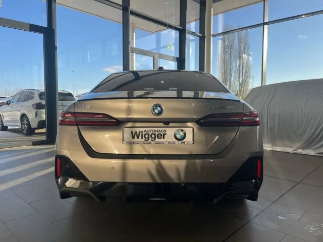 BMW i5 M-Sport Sedan eDrive40