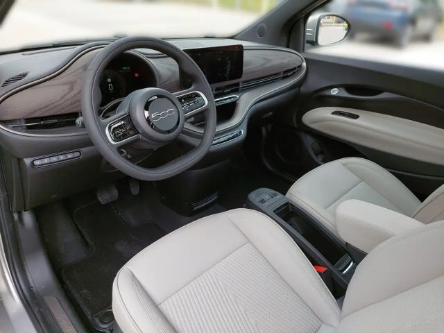 Fiat 500e 42 kWh