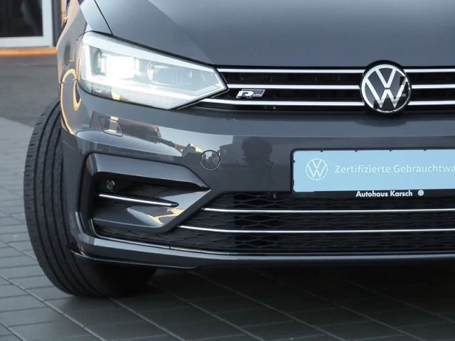 Volkswagen Touran 1.5 TSI DSG IQ.Drive R-Line