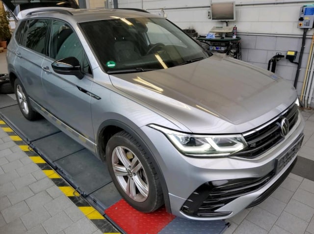Volkswagen Tiguan 2.0 TDI Allspace DSG R-Line