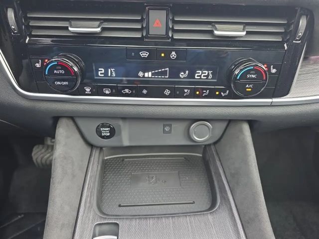 Nissan Qashqai DIG-T Tekna