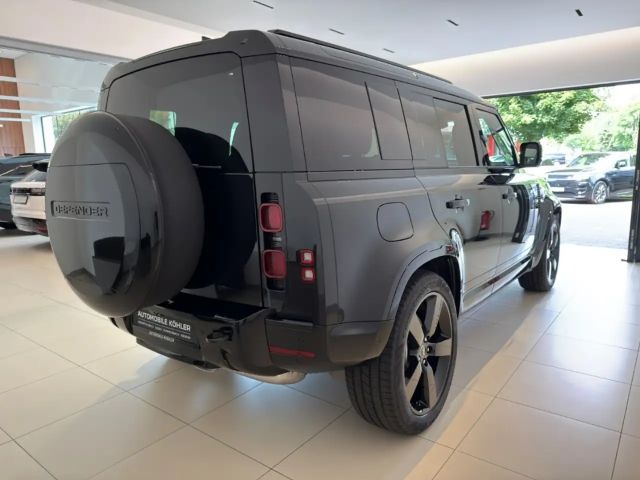 Land Rover Defender 110 D300 Dynamic HSE