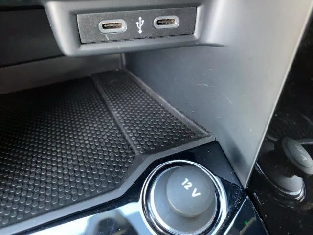 Volkswagen T-Roc Cabriolet DSG R-Line