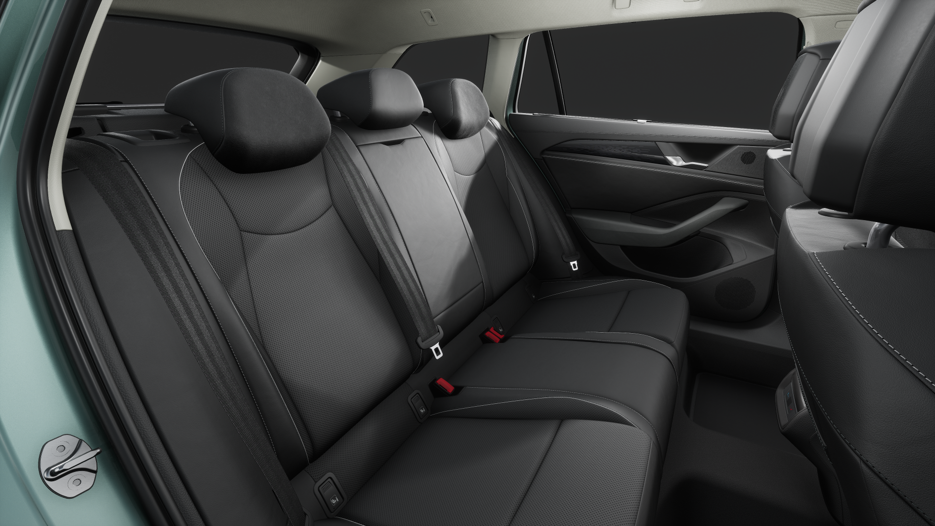 Volkswagen Passat 1.5 eTSI Business DSG