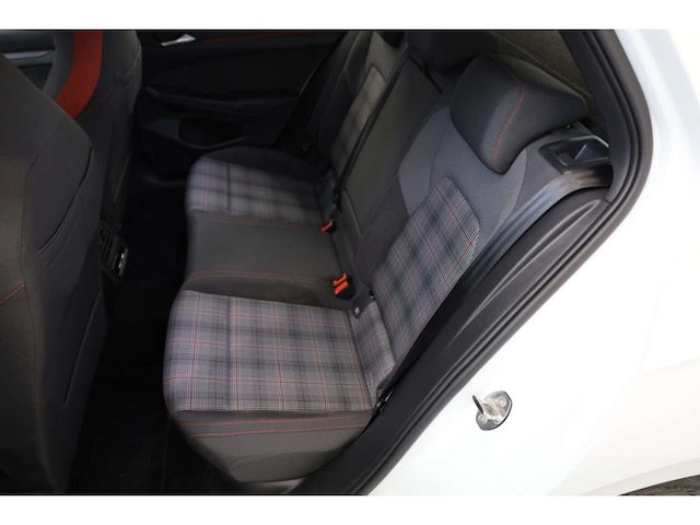 Volkswagen Golf 2.0 TSI