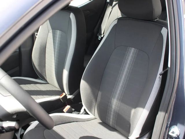 Hyundai i10 1.0 2WD Trend