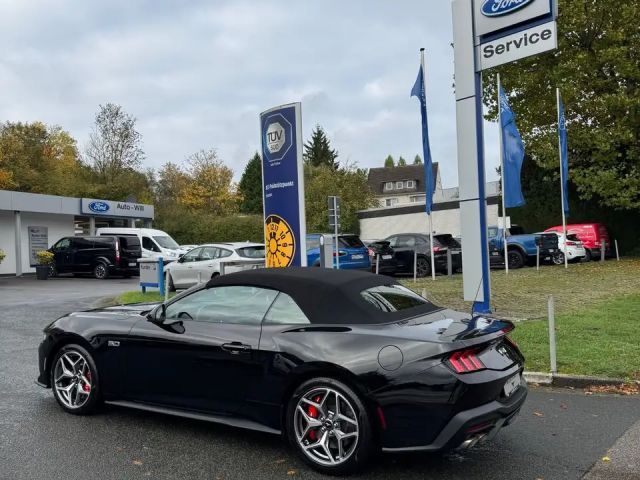 Ford Mustang Convertible GT 5.0 V8