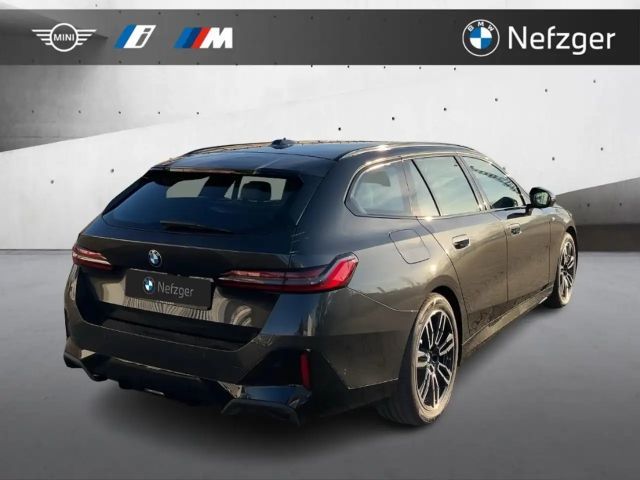 BMW 540 540d M-Sport Touring xDrive