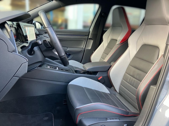 Volkswagen Golf 2.0 TSI DSG GTI Golf VIII