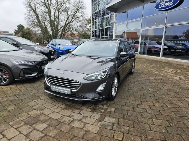 Ford Focus EcoBoost Titanium Wagon