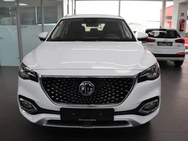 MG EHS Luxury PHEV