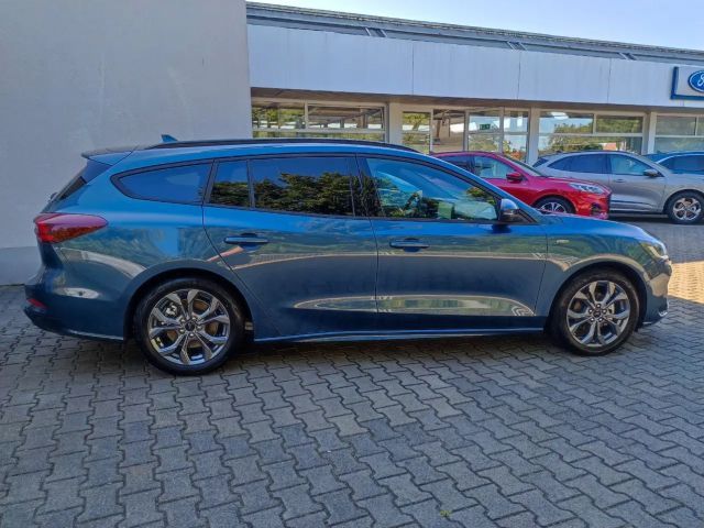 Ford Focus ST Line Wagon
