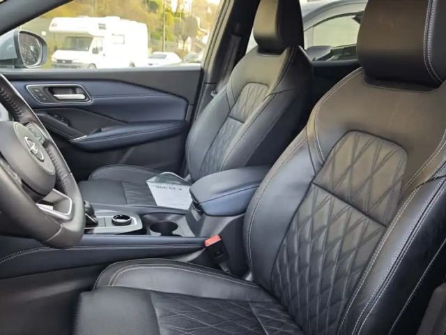 Nissan Qashqai AWD DIG-T Tekna