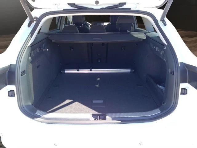 Skoda Superb 2.0 TDI Combi Selection