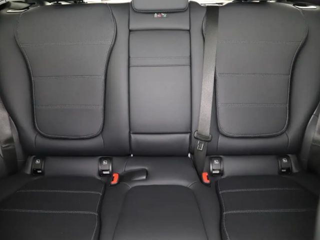 Mercedes-Benz GLC 300 4MATIC AMG Line