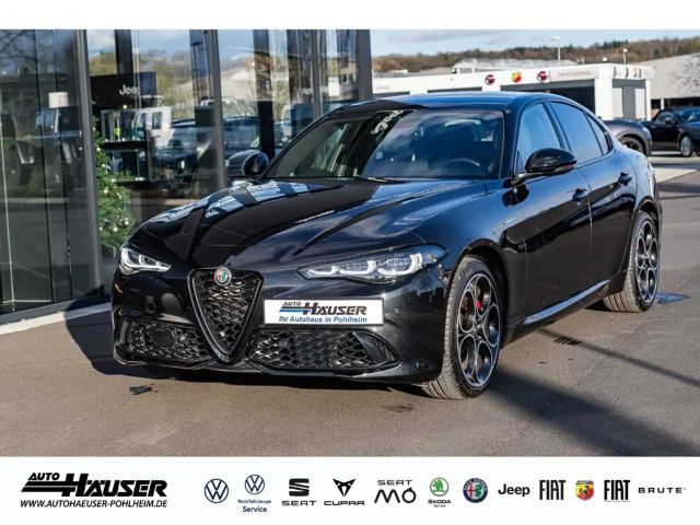 Alfa Romeo Giulia AT8 Q4 Turbo Veloce