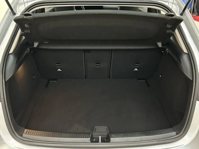 Mercedes-Benz A 180 A 180 d Hatchback