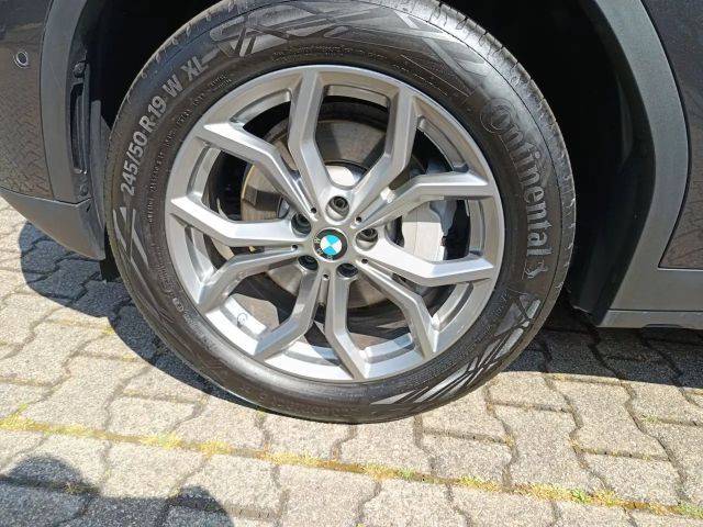 BMW X3 xDrive30e