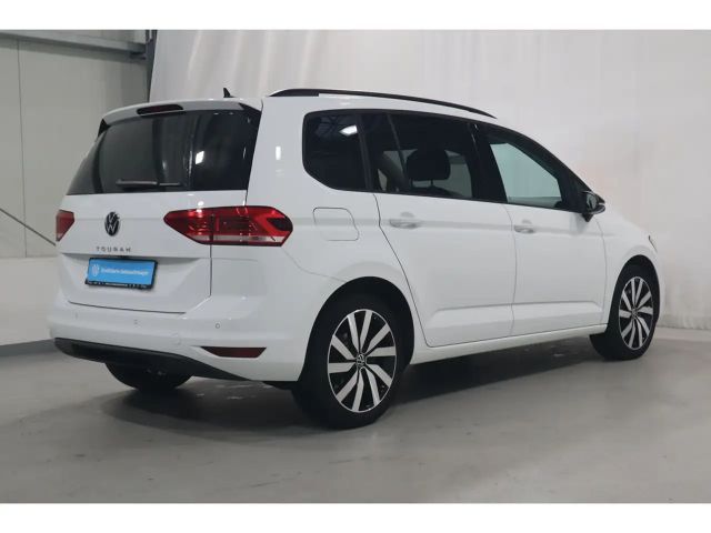 Volkswagen Touran 1.5 TSI Highline