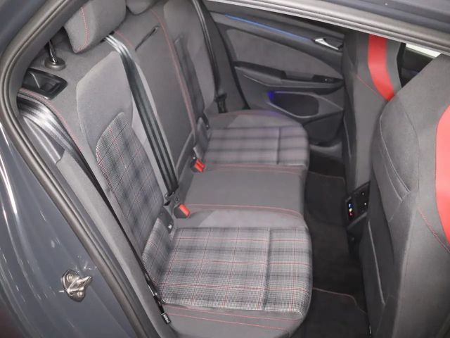 Volkswagen Golf 2.0 TSI DSG GTI