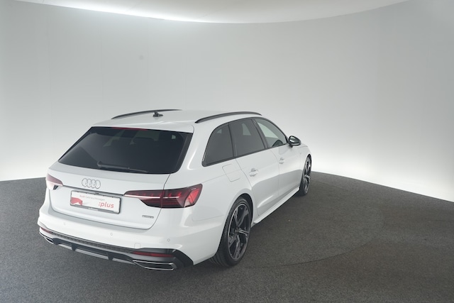 Audi A4 40 TFSI Avant Quattro S-Line S-Tronic