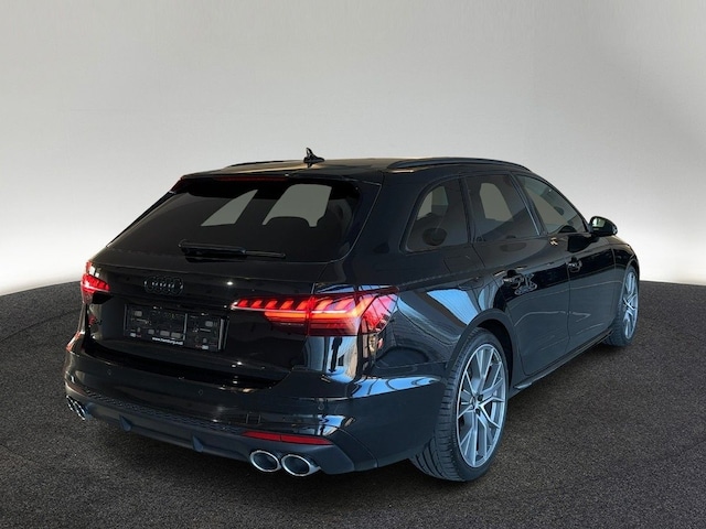 Audi S4 Avant Quattro