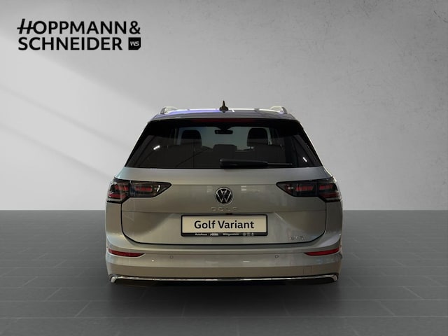 Volkswagen Golf Life Variant