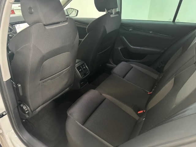 Skoda Octavia 2.0 TDI Combi Tour