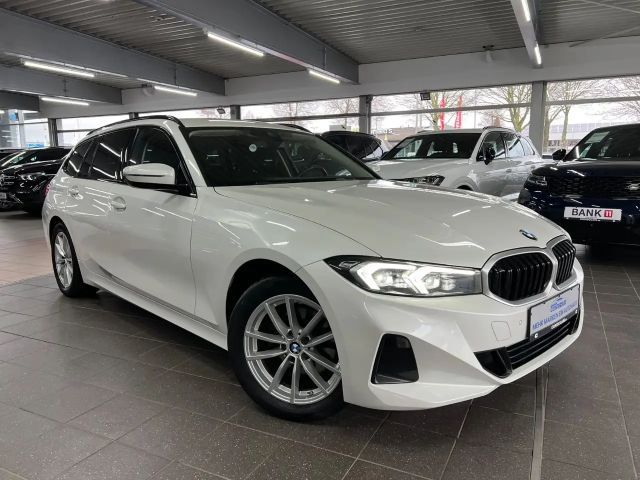 BMW 320 320d Touring xDrive