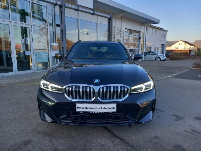 BMW 320 320d M-Sport Touring